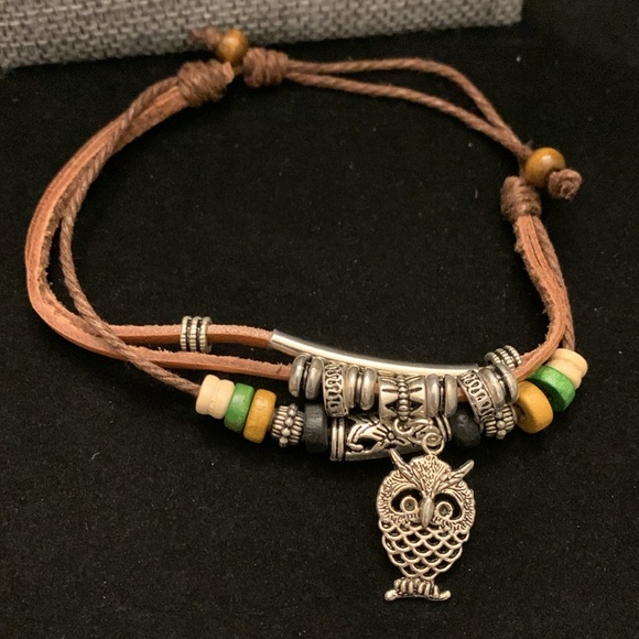 ♥️ Sale 3for$15! Adjust Leather Beaded Bracelet w/ Owl Charm fits size 7” & up - Picture 2 of 5